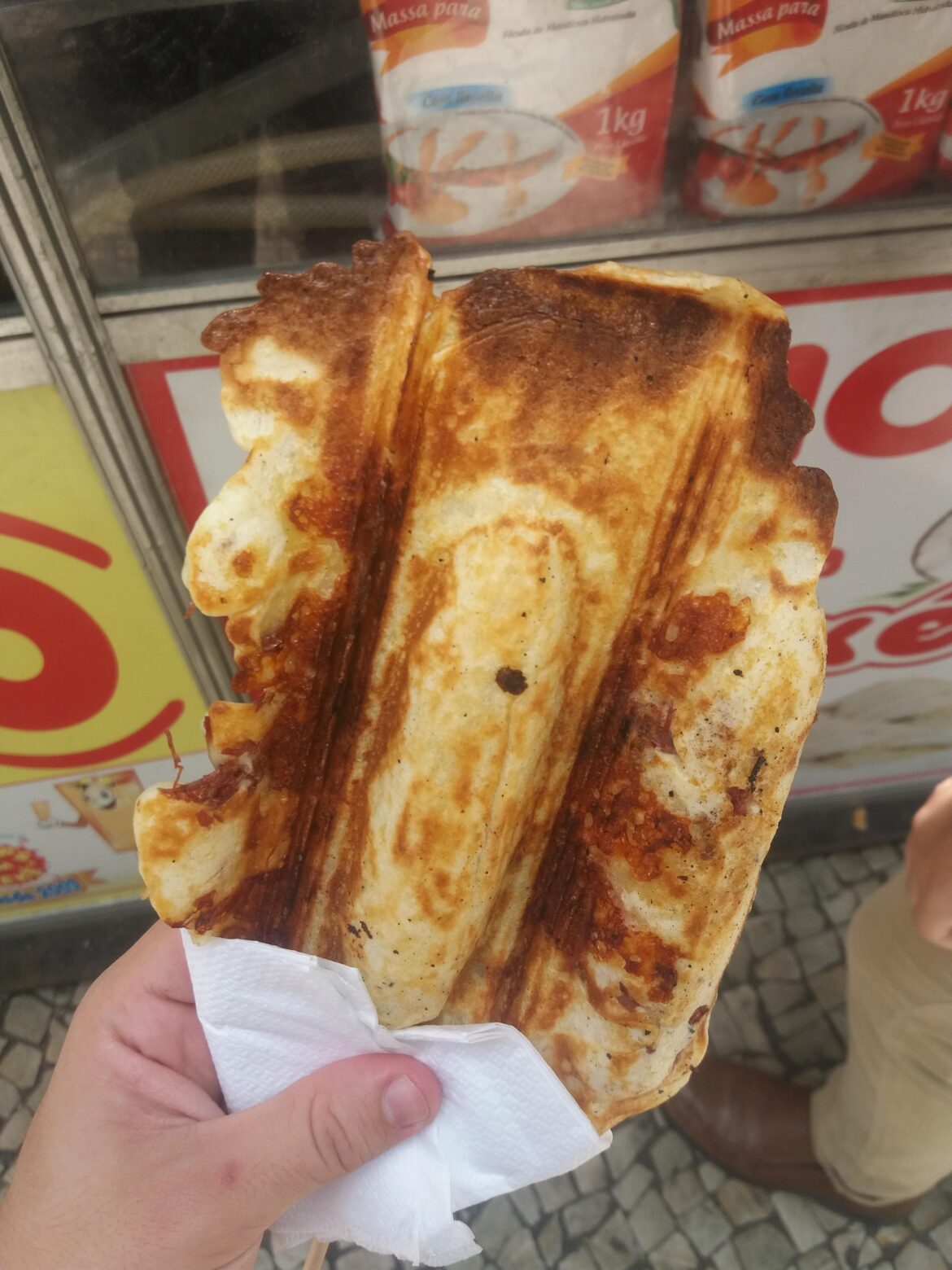 Crepe Su­sso. Super crunchy. Filled with cheese and jerked beef. Rio de Janeiro Brasil