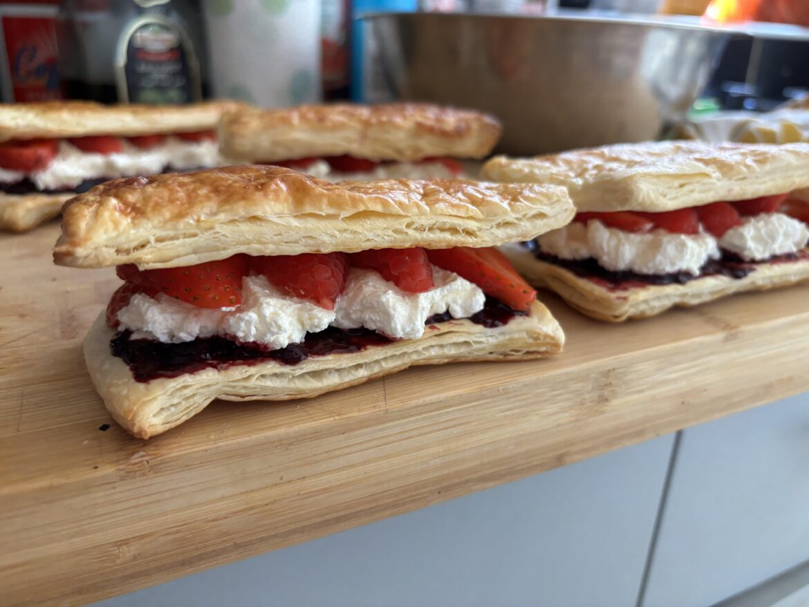 Jam and cream puffs with my homemade jam