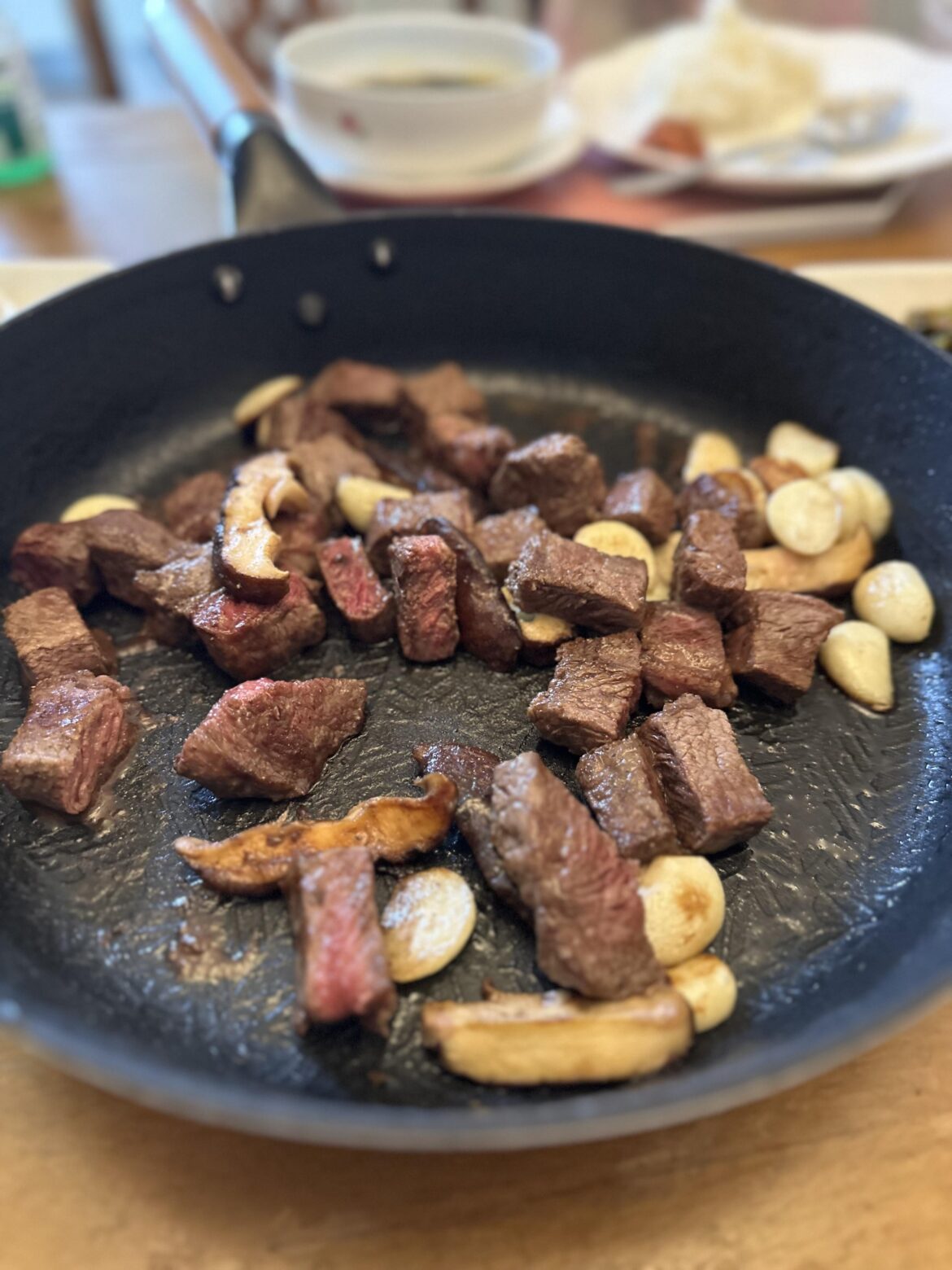 KBBQ, Still HOT on the pan