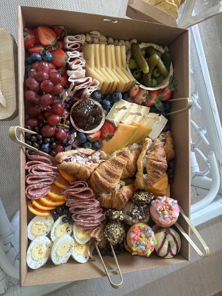 The best bridal spread 😍