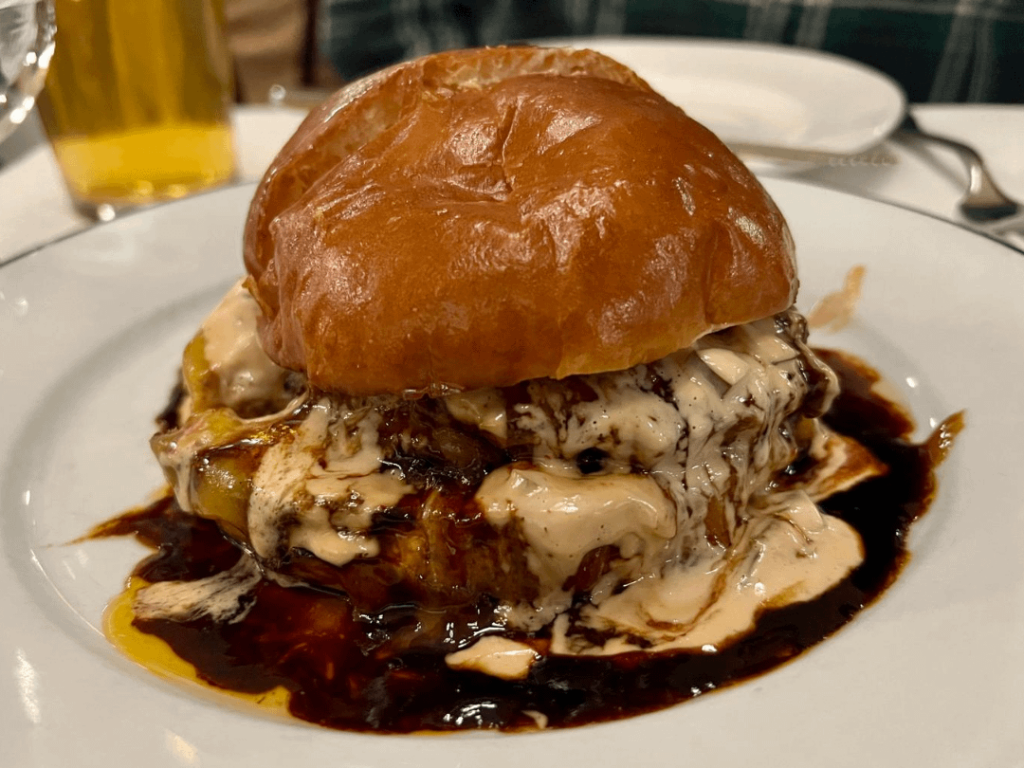 Gourmet Burger at PetitTrois