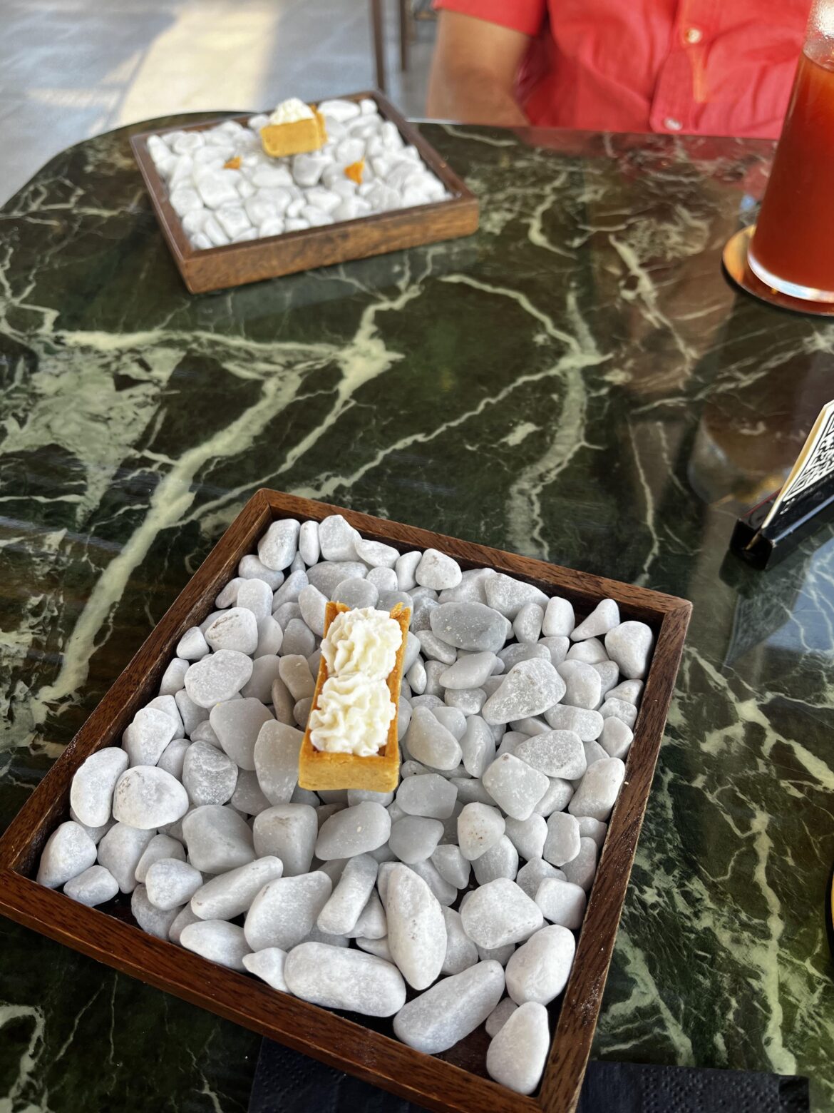 Served on a rock bed