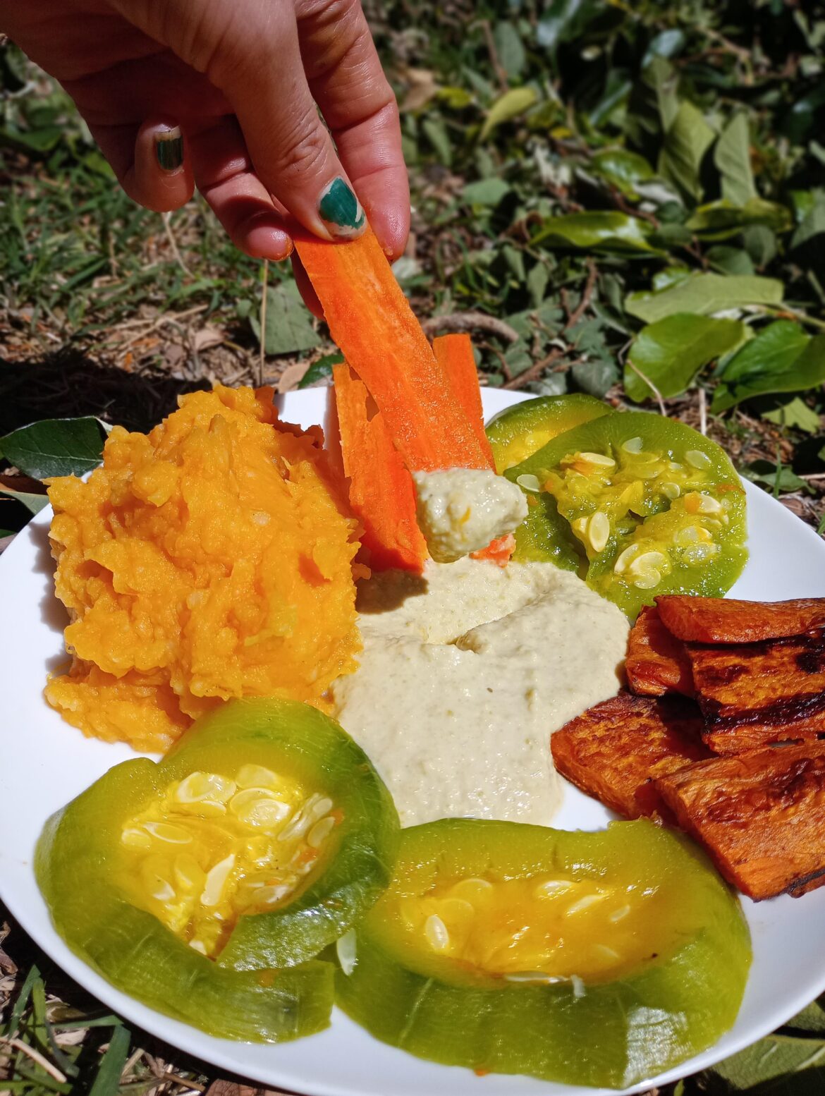 Carrot sticks to eat spreads to replace cookies or flour, what do you replace with?