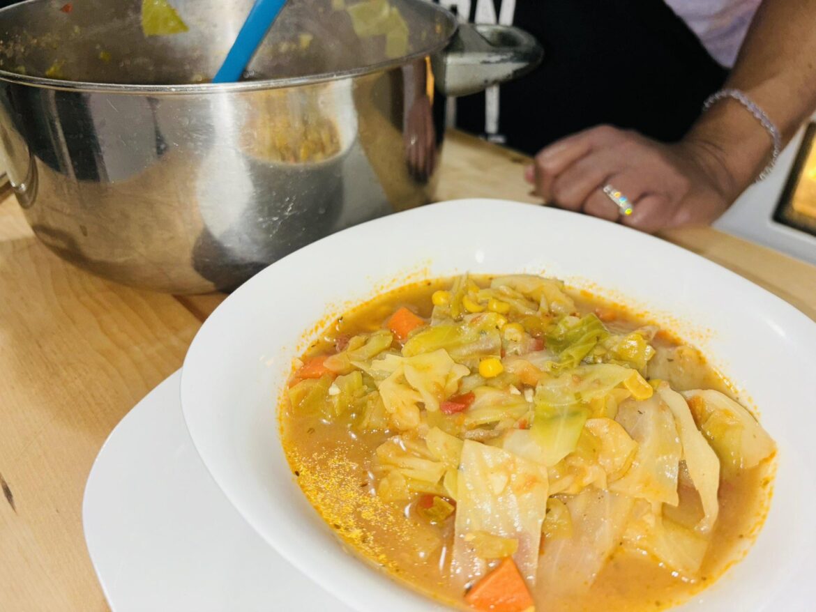 Slow Cooked Cabbage Soup
