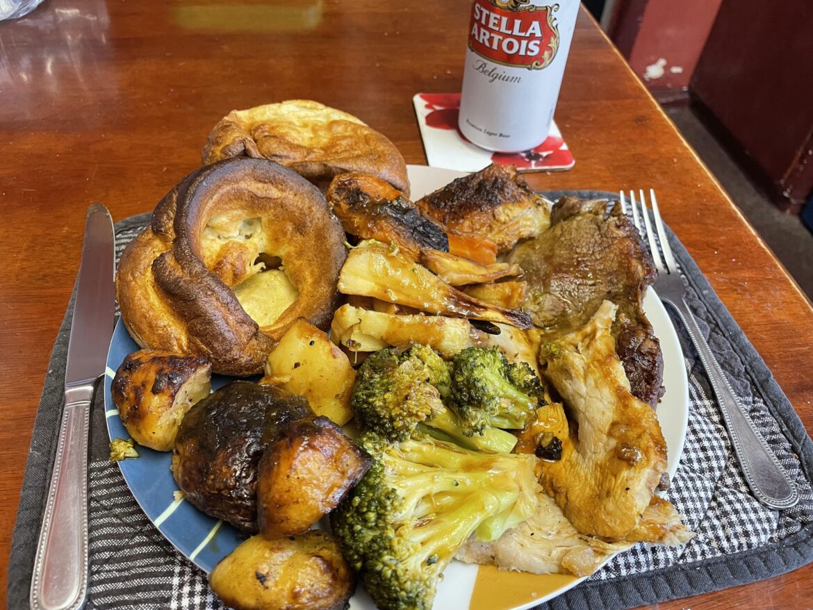 I’m a greedy fat idiot and it’s way too hot for a roast but I think this turned out alright!