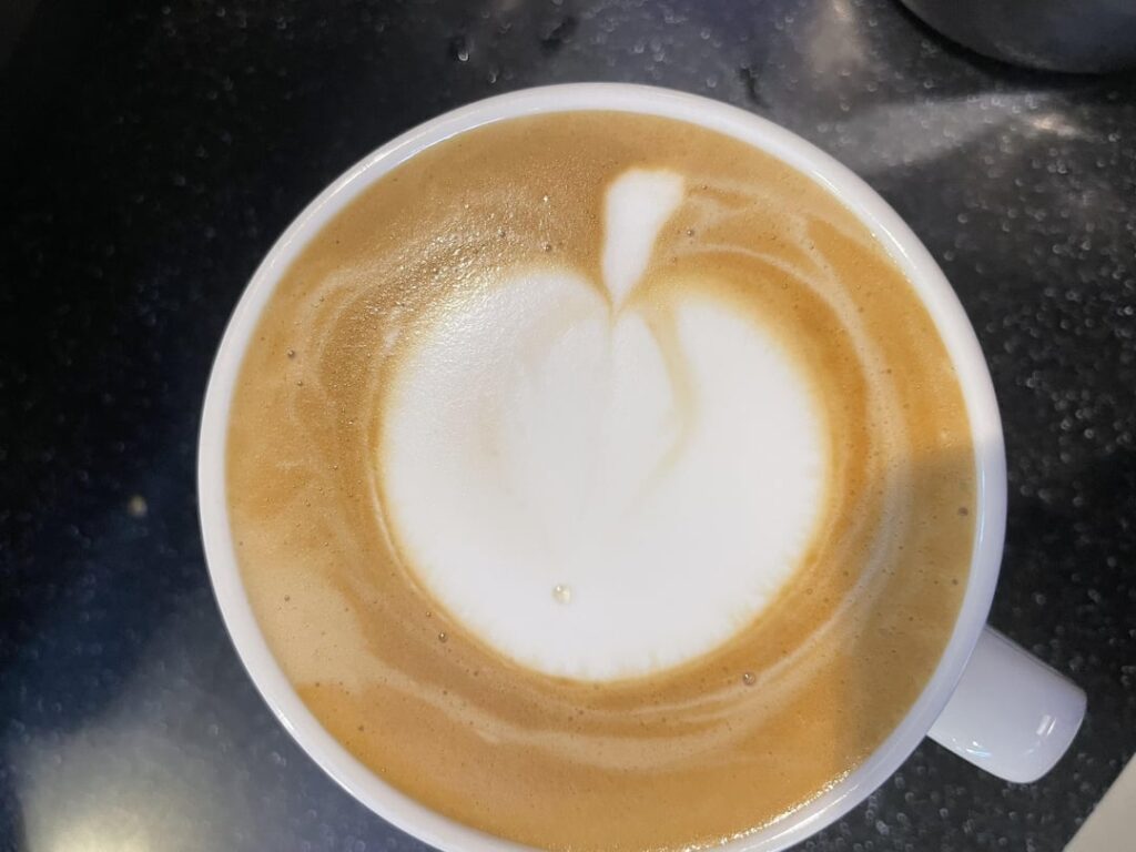 I can't even draw a heart. What should i do 🥲
