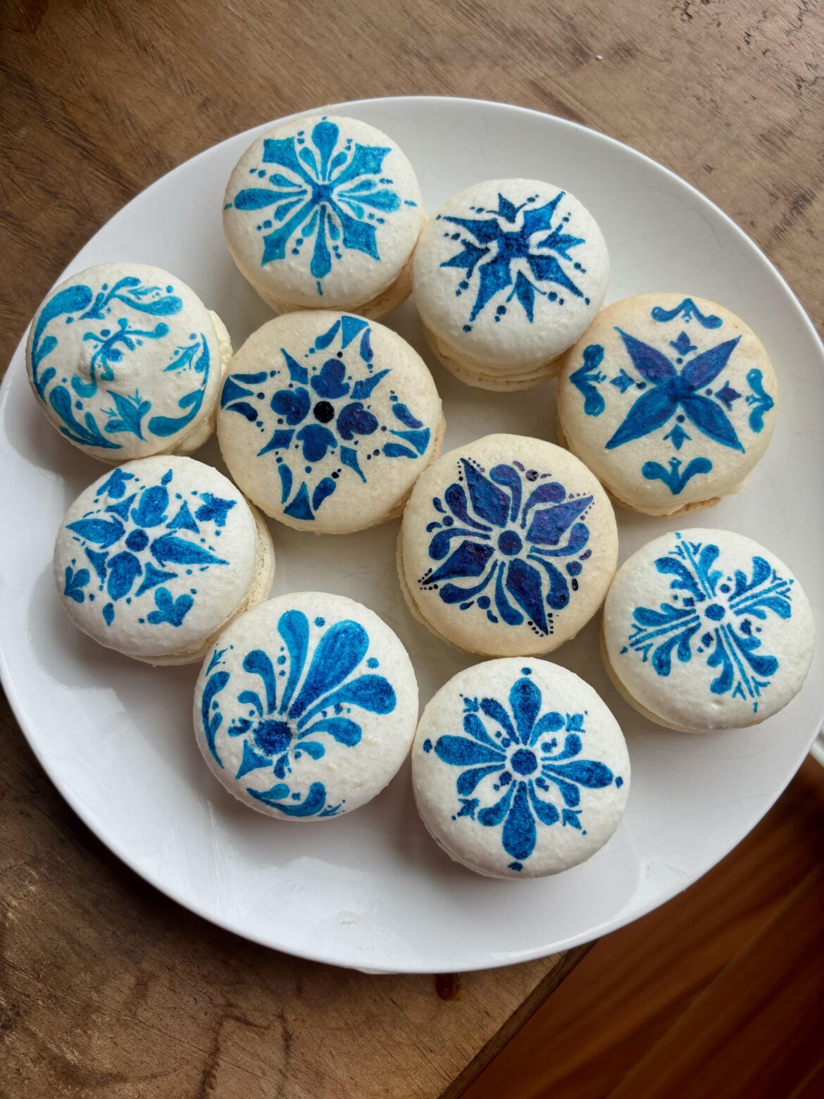 Practicing hand painted baklava macarons for an upcoming Greece themed birthday. Still tweaking the filling recipe