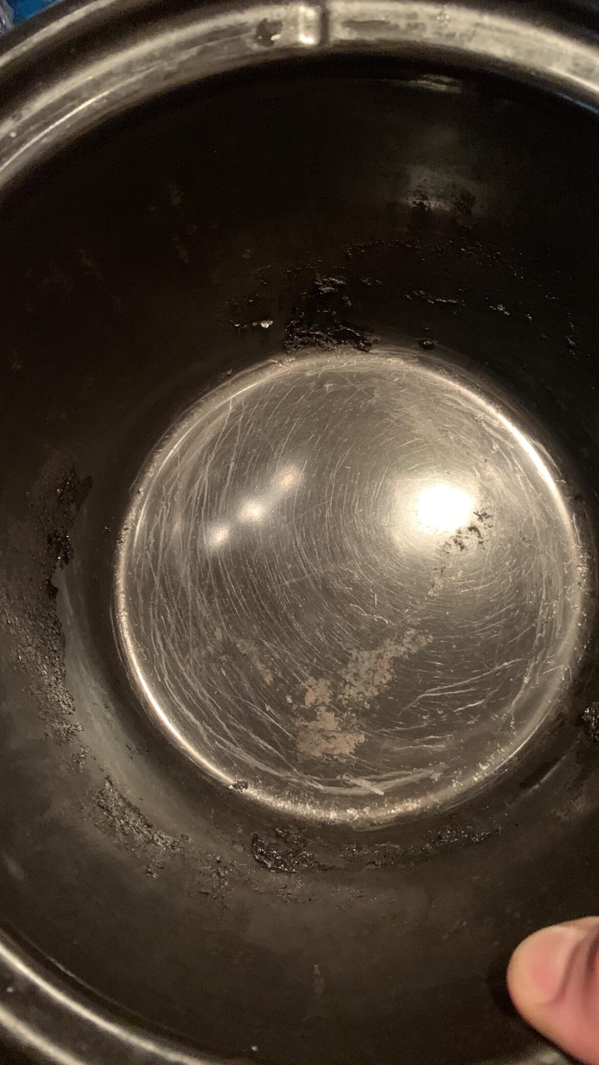 Before I continue scrubbing this, is this safe to use still with these scratches? I don’t want lead or something getting into my food