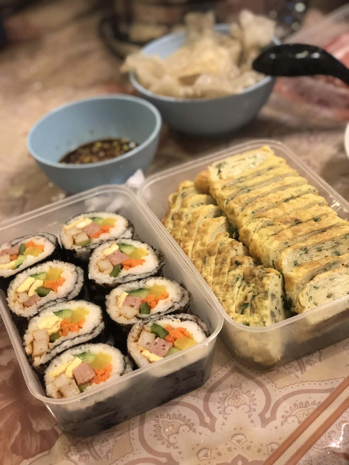 Homemade gimbap and eggs roll