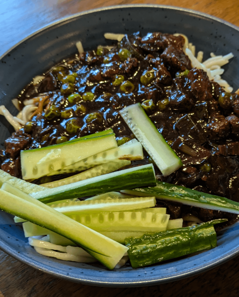Made 자장명 (jjajangmyeon) for the first time!