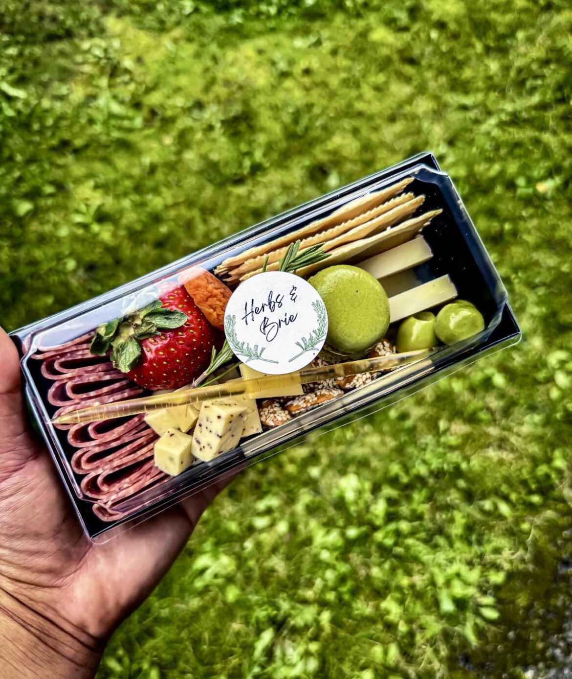 Mini box travel in style