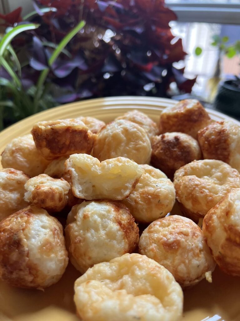 Second time making pao de queijo.. such a fun texture and gluten free :)