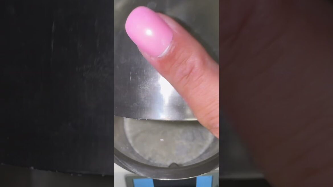 Pannacotta libanaise à l’eau de rose et fleur d’oranger