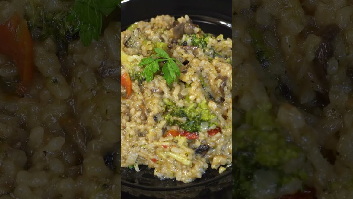 Portobello Mushroom Risotto with Broccoli & Sun-dried Tomatoes #shorts #cookinghorizonbytaz #risotto
