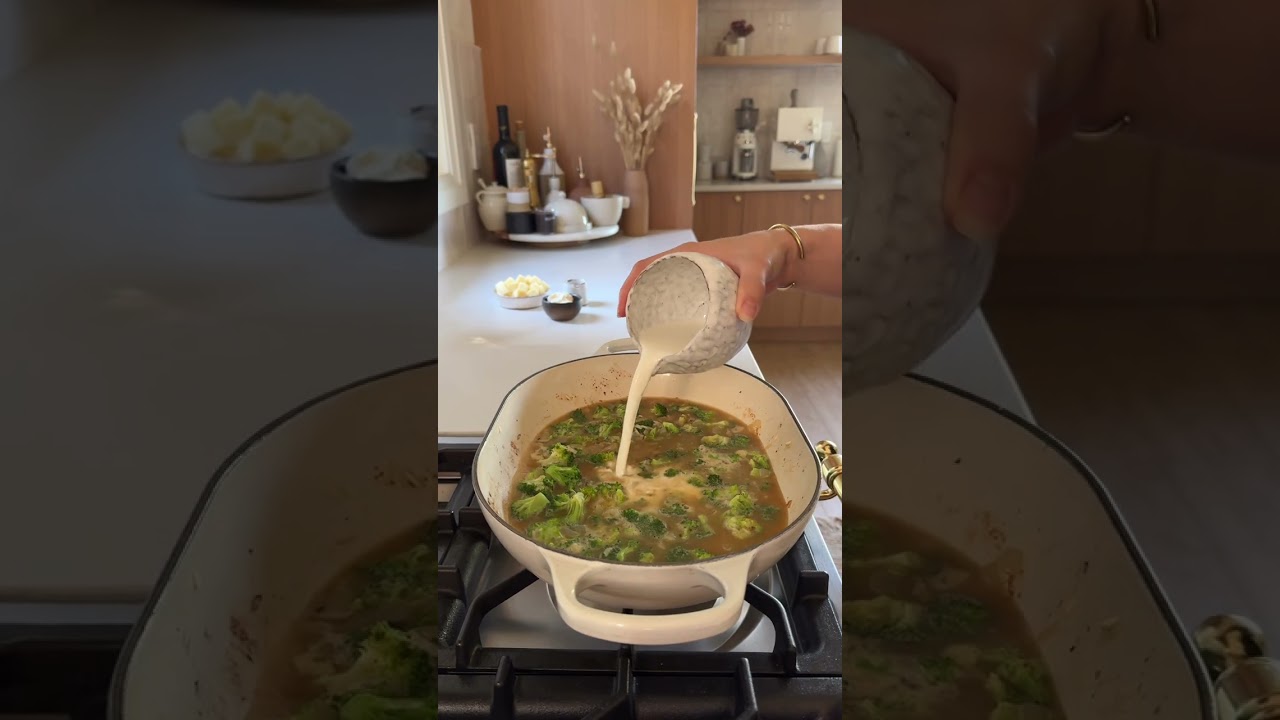 One Pot Broccoli, Cheesy Chicken + Rice Casserole Dining and Cooking