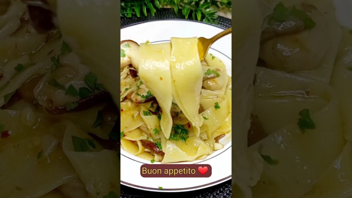 Pasta ai funghi porcini freschi, aglio olio peperoncino.