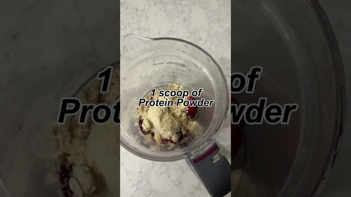 Strawberry Banana Smoothie Bowl