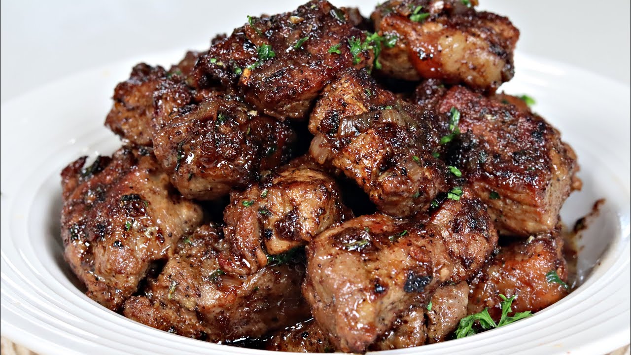 The MOST delicious Buttery Garlic Steak Bites Juicy Steak Bites