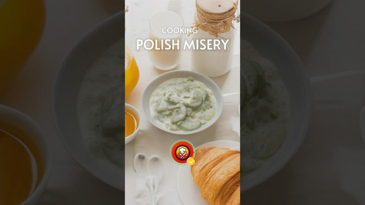 Tradycyjna mizeria - przepis na polską sałatkę z ogórków