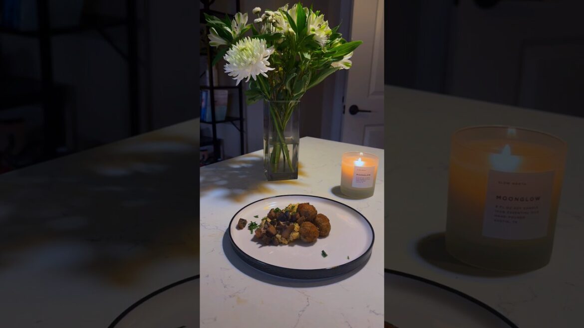 Dairy-Free Cauliflower Risotto, Turkey Meatballs & Sautéed Mushrooms #mealprep #mealideas #foodidea