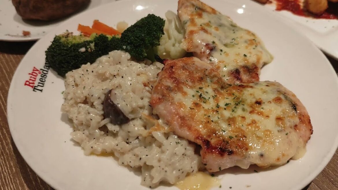Pesto Chicken & Truffle Risotto - Ruby Tuesday