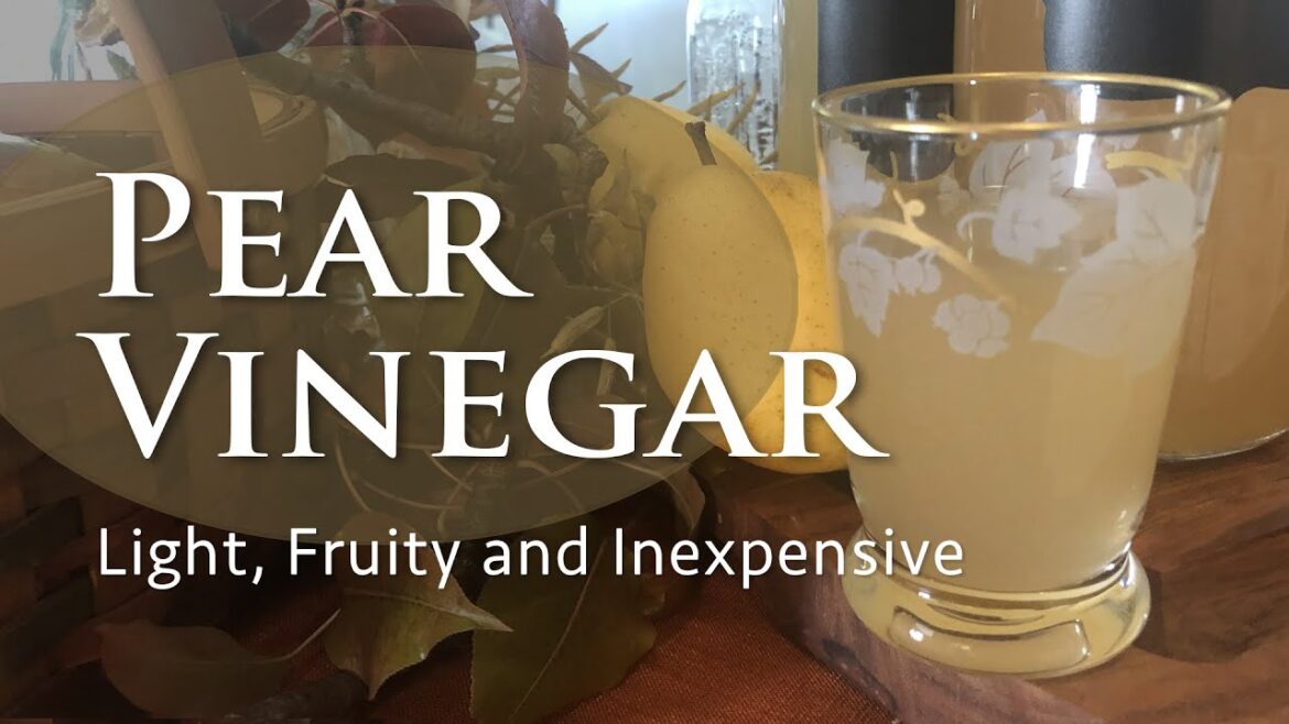 Awesomely EASY Recipe for Pear Vinegar! Perfect for Autumn! Awesomely EASY Recipe for Pear Vinegar! Perfect for Autumn!