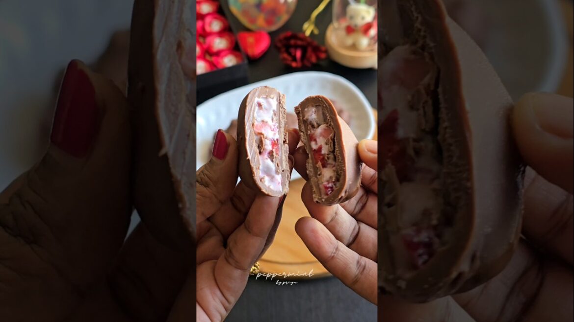 Viral strawberry chocolate bites #dessert #youtubeshorts #homemade #trending #viralreels #chocolate Viral strawberry chocolate bites #dessert #youtubeshorts #homemade #trending #viralreels #chocolate