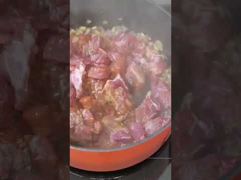 Pastisada de Manzo Pastisada de Manzo