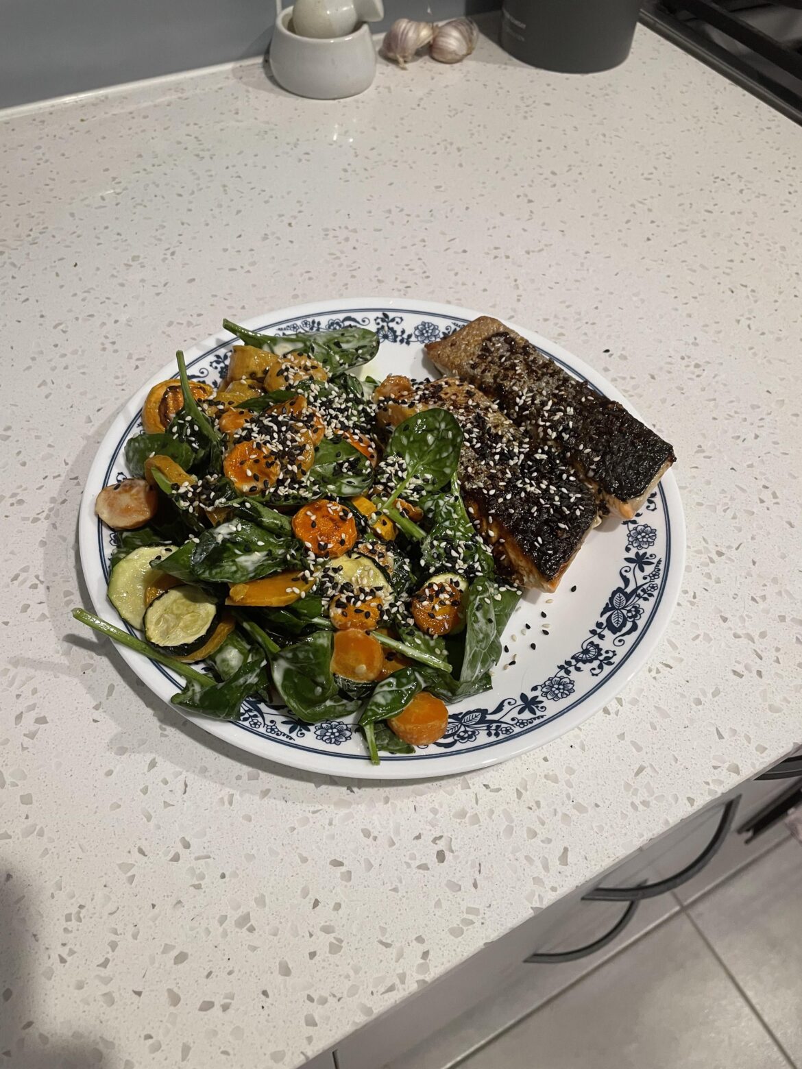 Apparently this feeds two people, am I missing something here? I’m a 6’1” male that weighs 70kg and I still had dessert. 🤣