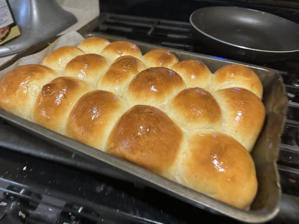 Dinner rolls