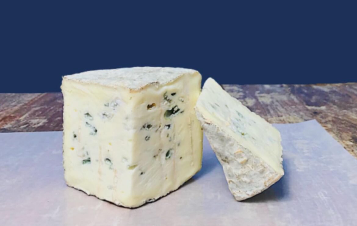 Day 1522 of posting images of cheese until I run out of cheese types: Leeds Blue Cheese