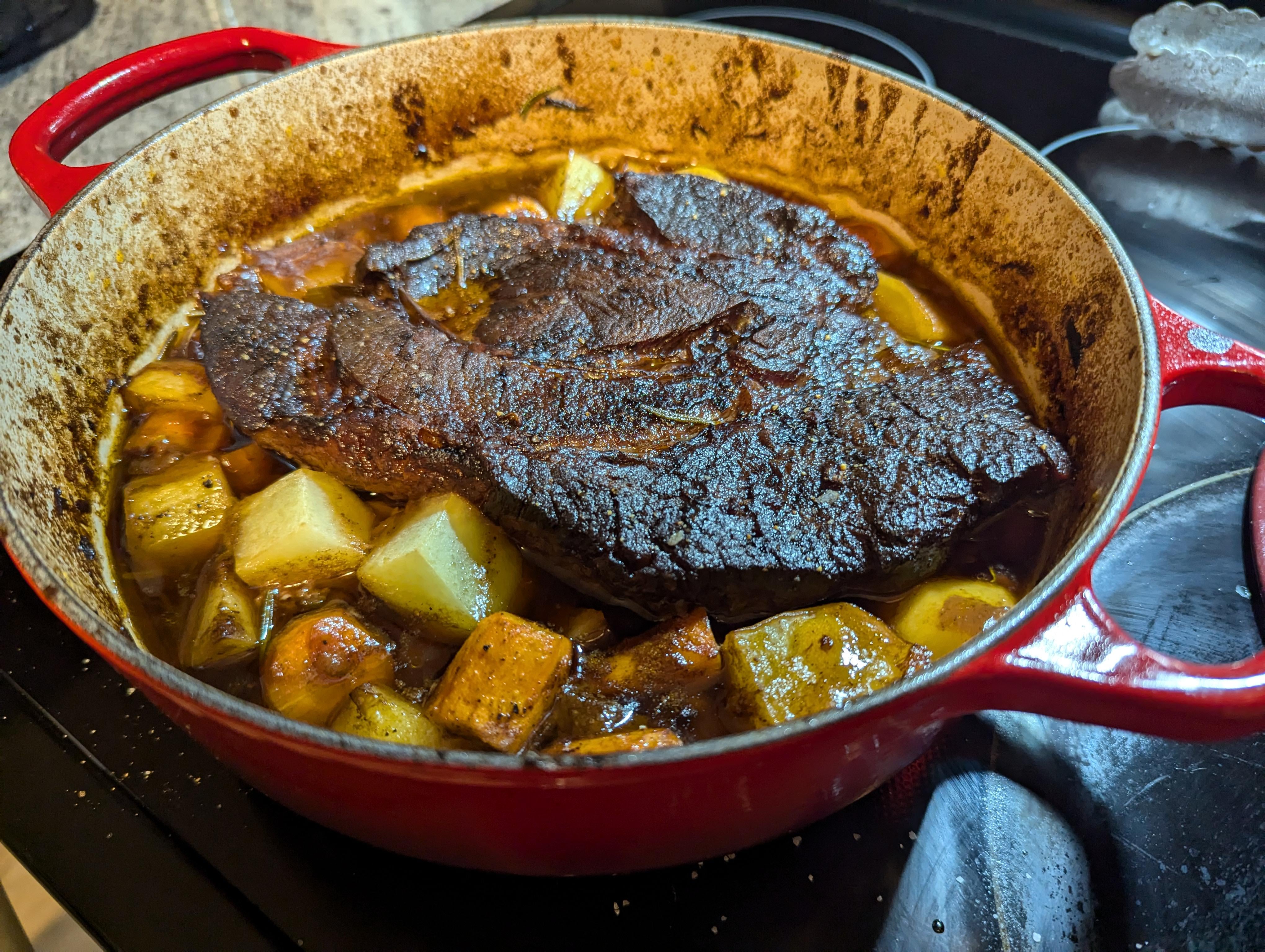 [homemade] A simple Pot roast Dining and Cooking