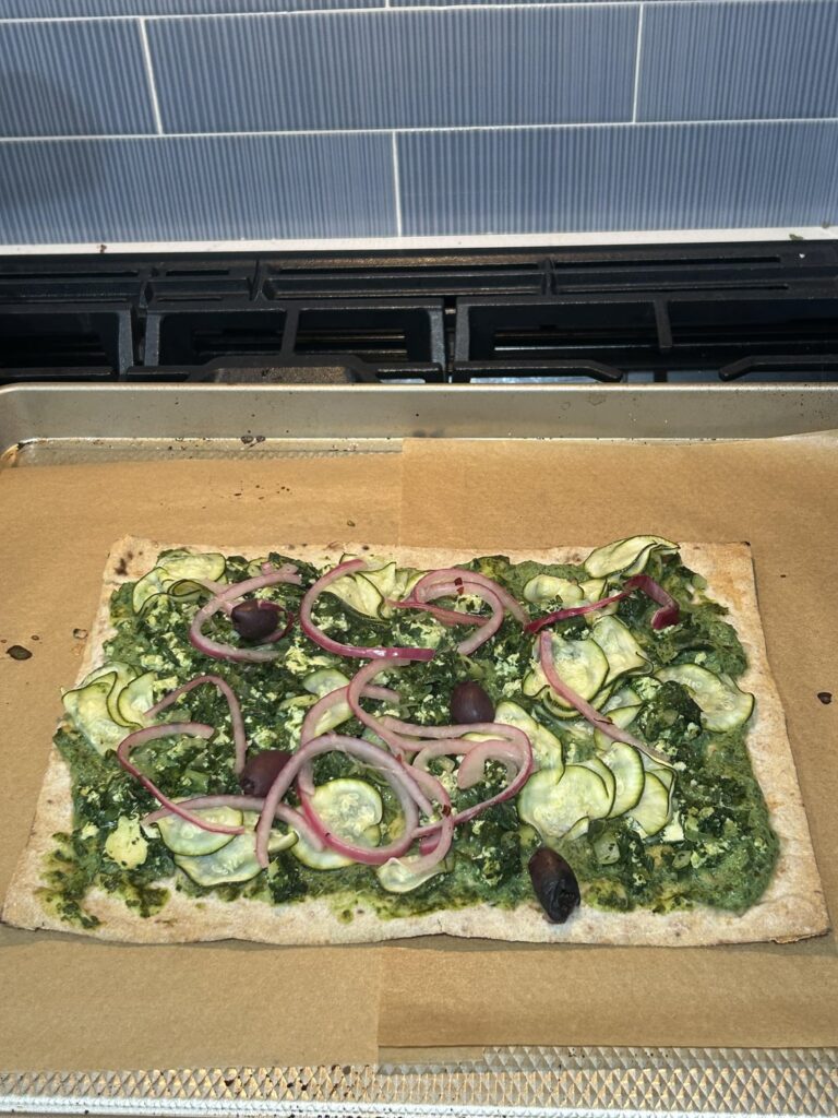 Everything but the kitchen sink lavash pizza? (492 cals)