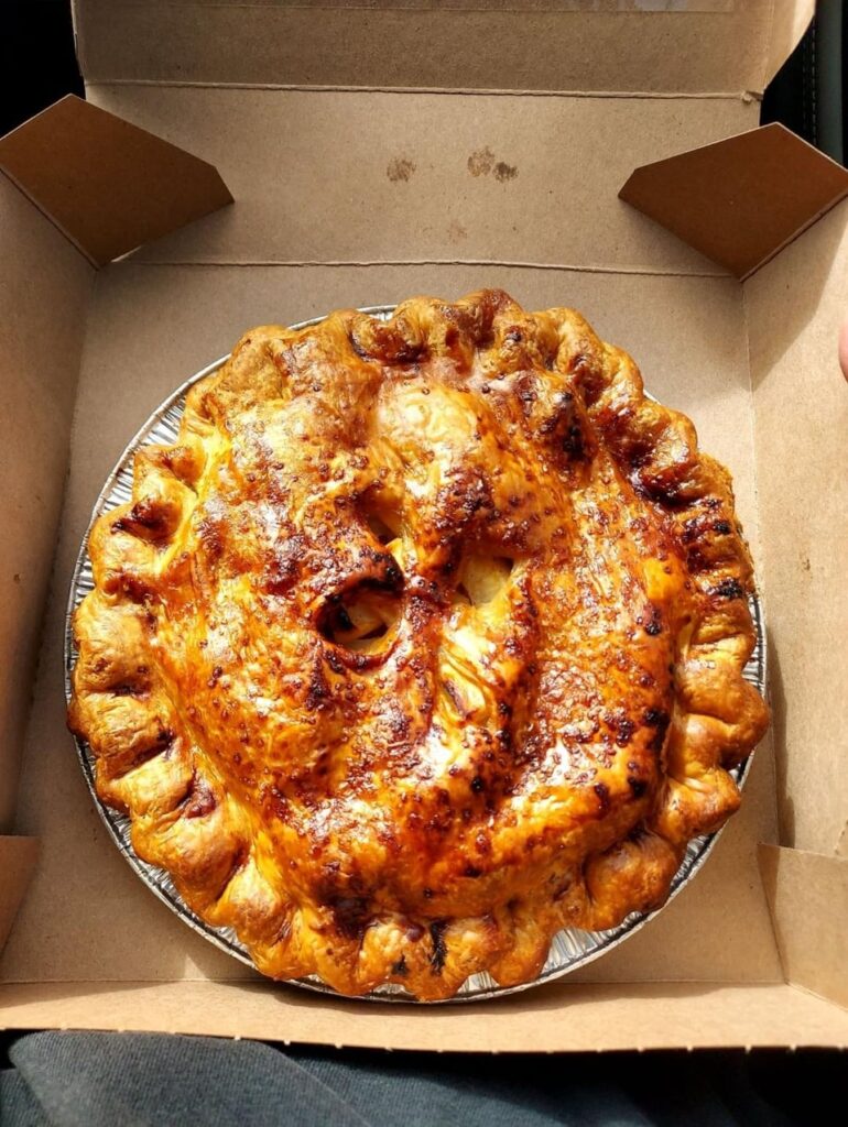 Calories in this apple pie and each of these Nutella stuffed vertical croissant things?