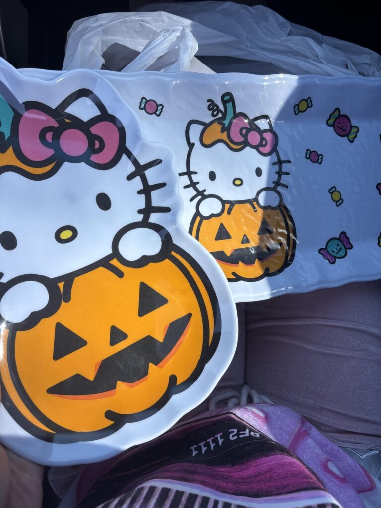 Hello Kitty Halloween Board!