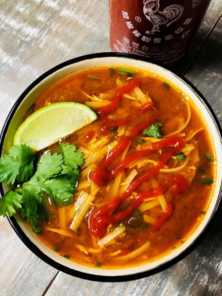 Slow cooker sriracha chicken noodle soup 🍜