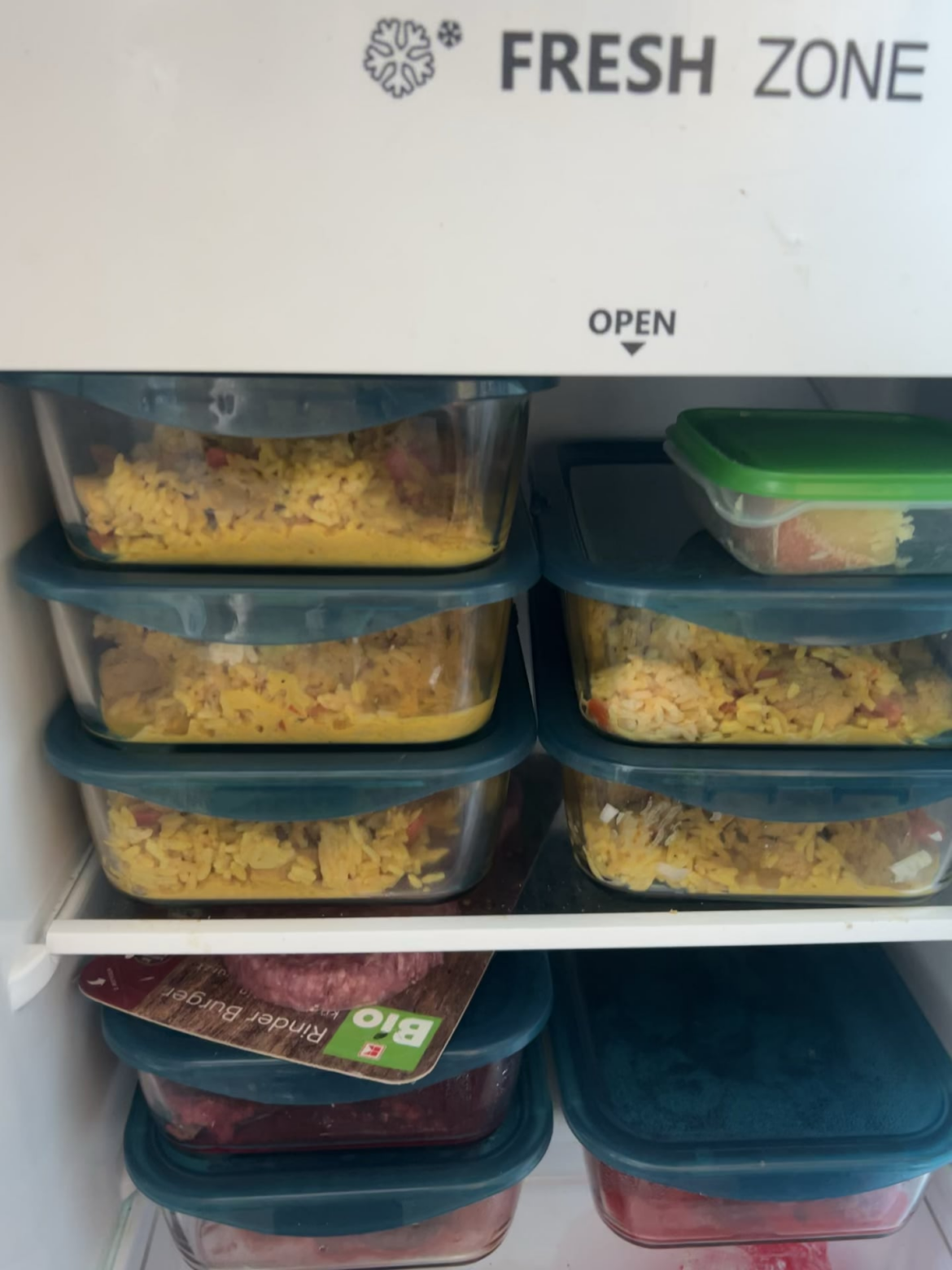 What does your fridge setup look like.