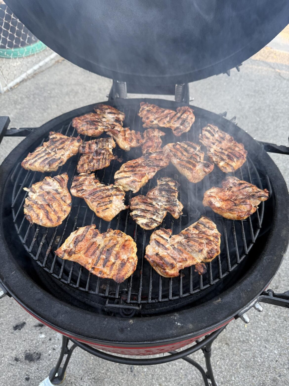 Accidentally received boneless skinless thighs. Just as good as bone in Accidentally received boneless skinless thighs. Just as good as bone in