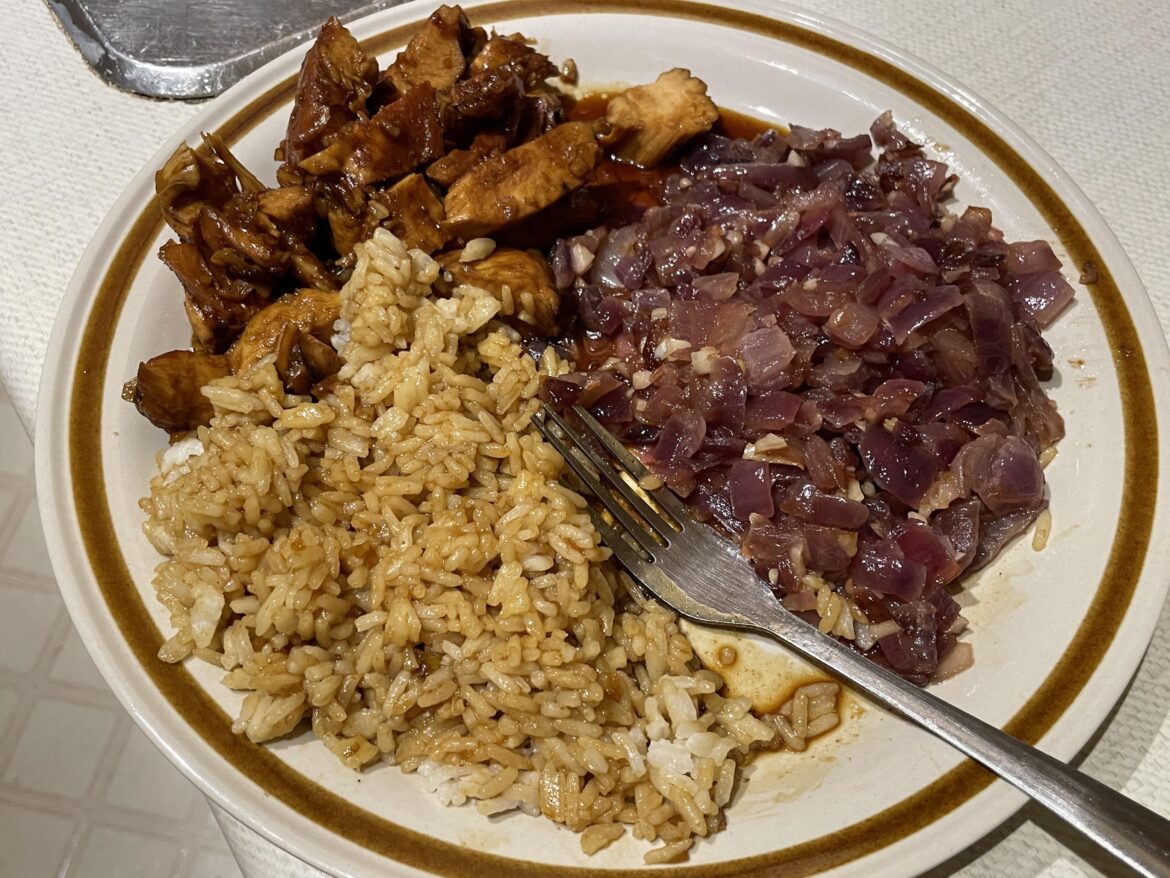 nothing like a healthy serving of red omioms🤤