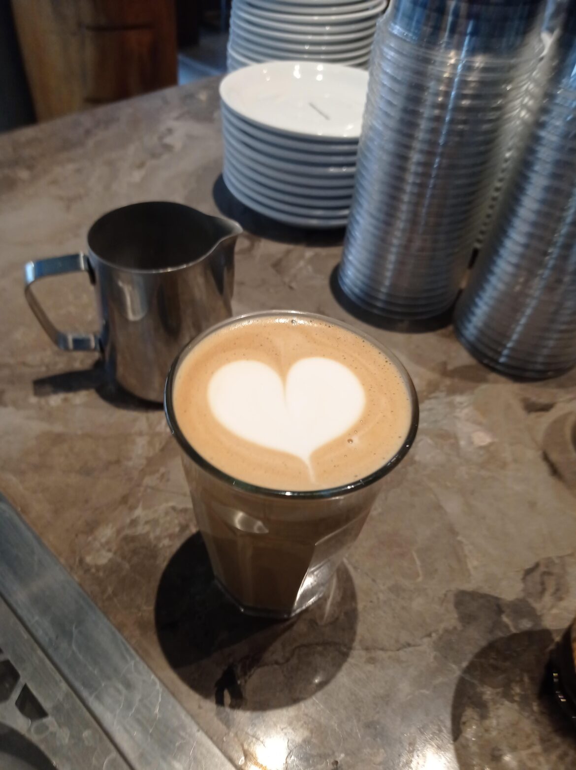 Just a simple heart oat latte :)