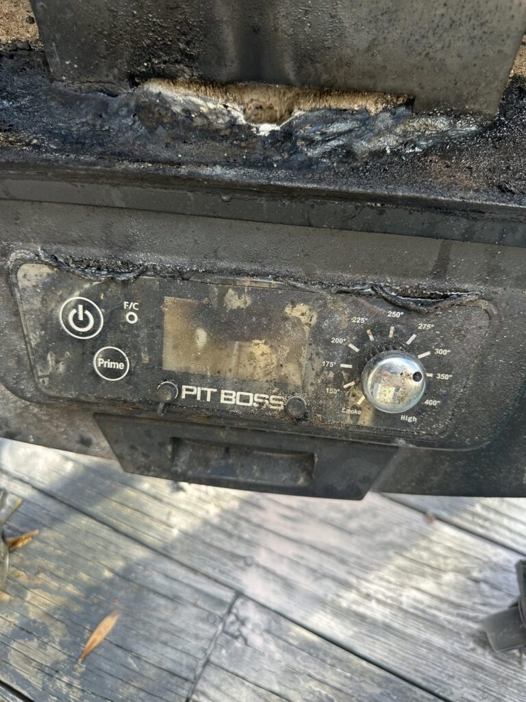 Has anyone had this happen with their Pit Boss vertical smoker before?