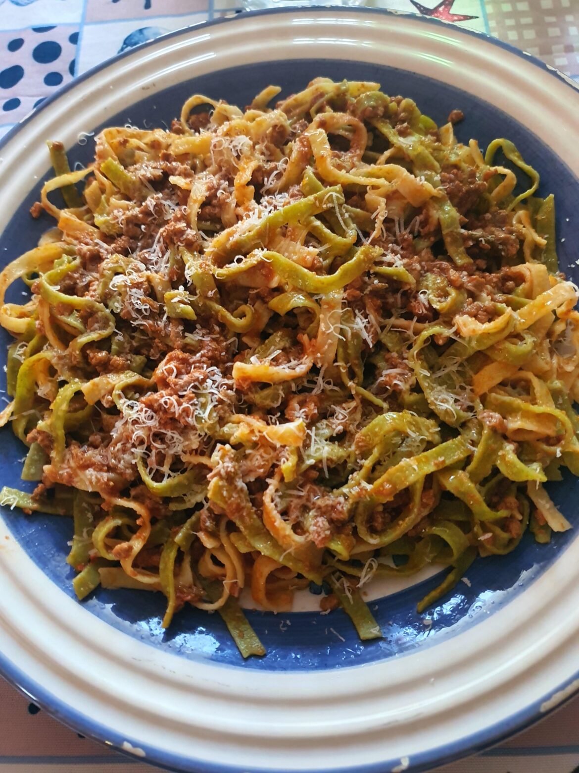 Straw and hay with meat sauce.