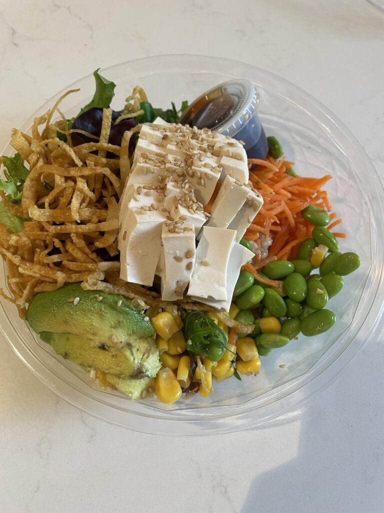 Calories in this fresh tofu poke bowl?