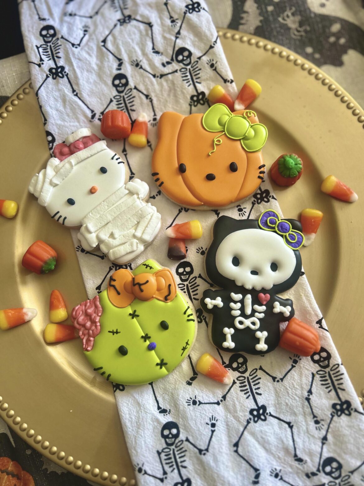 My take on Hello Kitty Halloween designs!