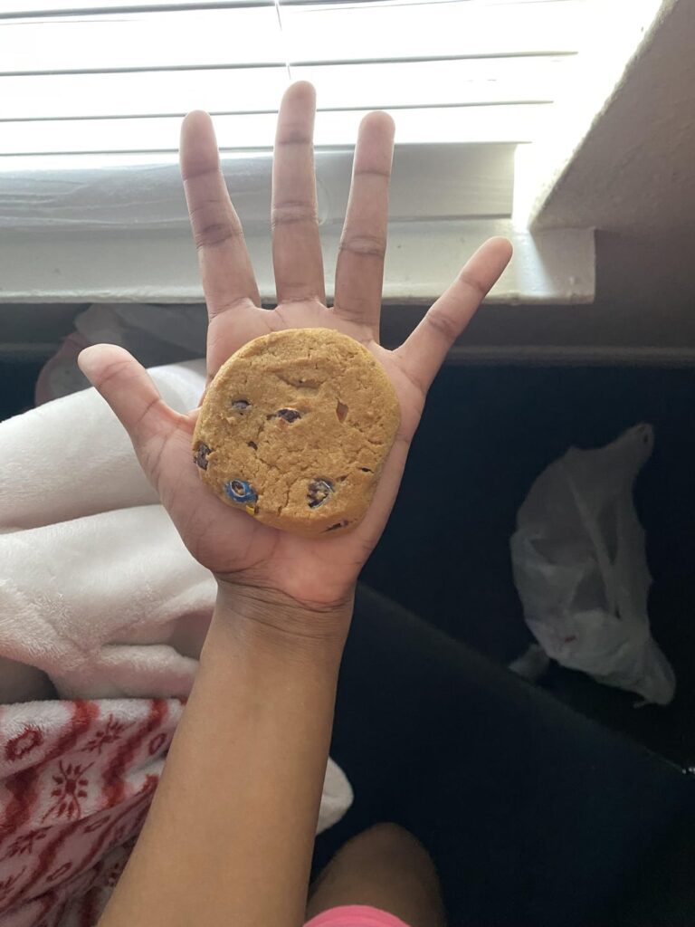 Calories in m&m cookie?