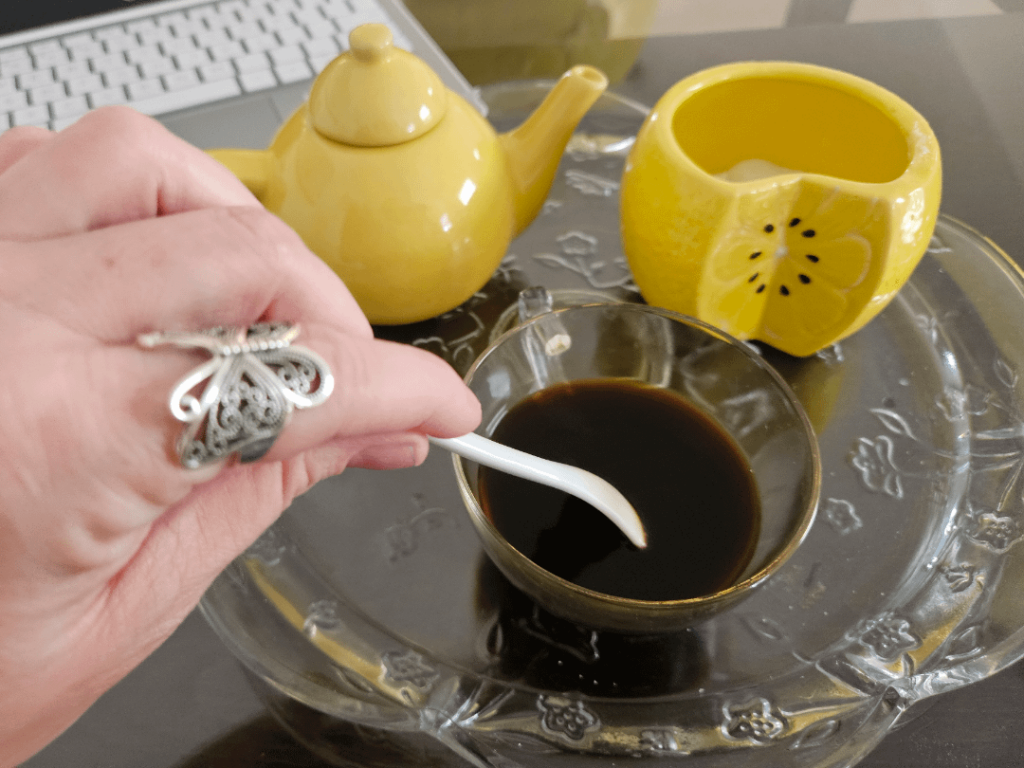 a good coffee at home for a rainy morning