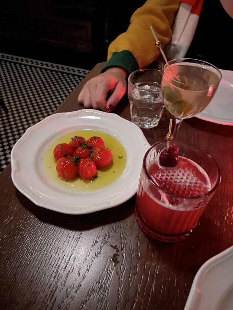 [Donna’s] Delicious Dinner Date