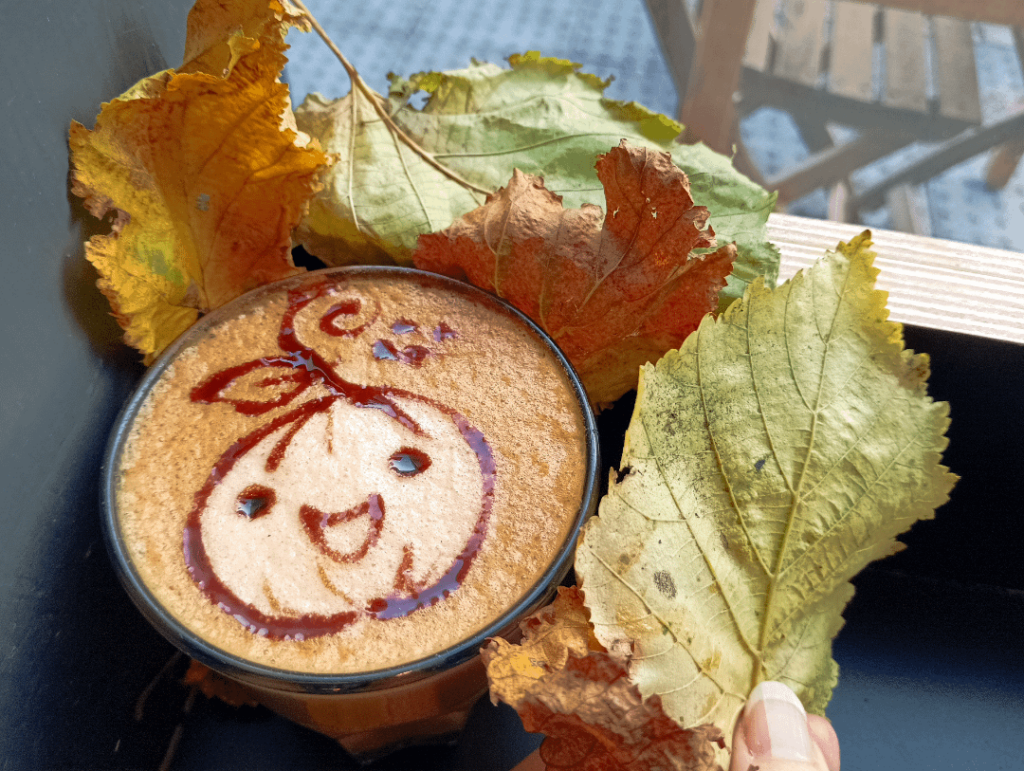 Getting in the October mood! 🎃✨☺️❤️