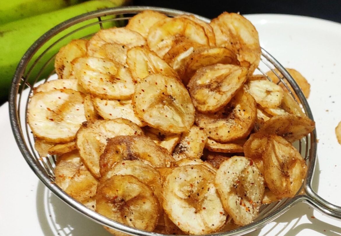 Raw banana chips