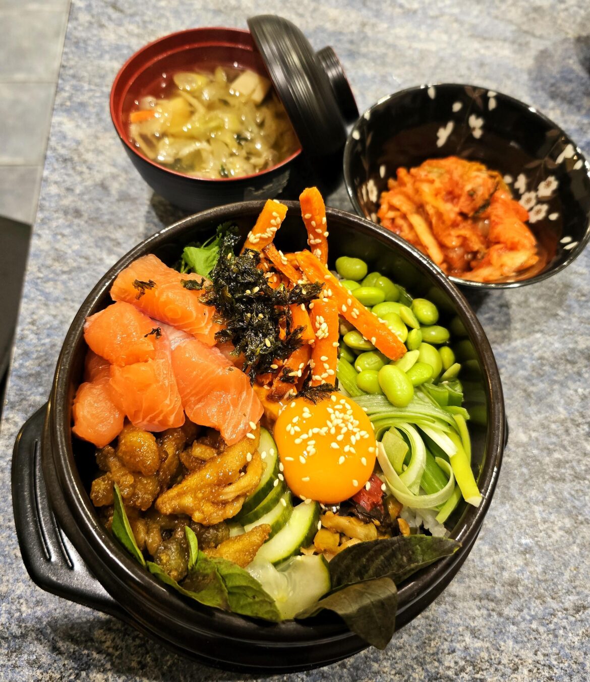 Dolsot bibimbap